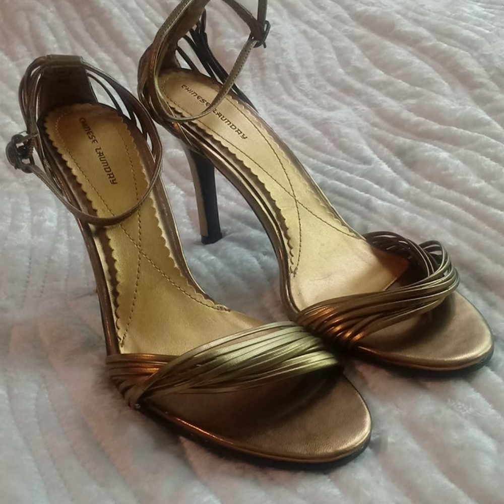 Chinese Laundry Willy Heels